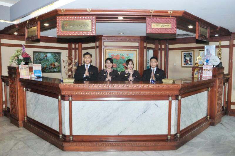 هتل Prima Cirebon