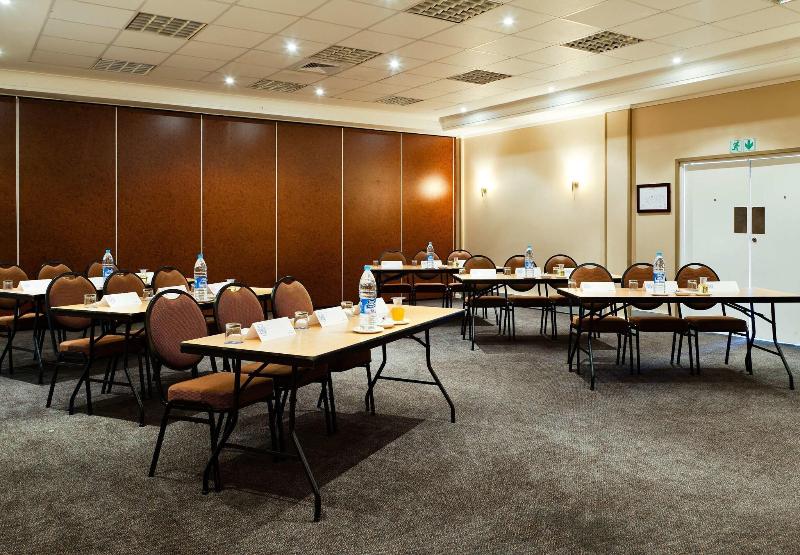 Protea Hotel By Marriott Karridene Beach