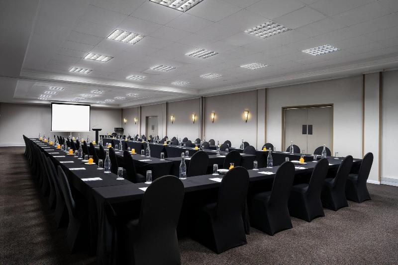 Protea Hotel By Marriott Karridene Beach