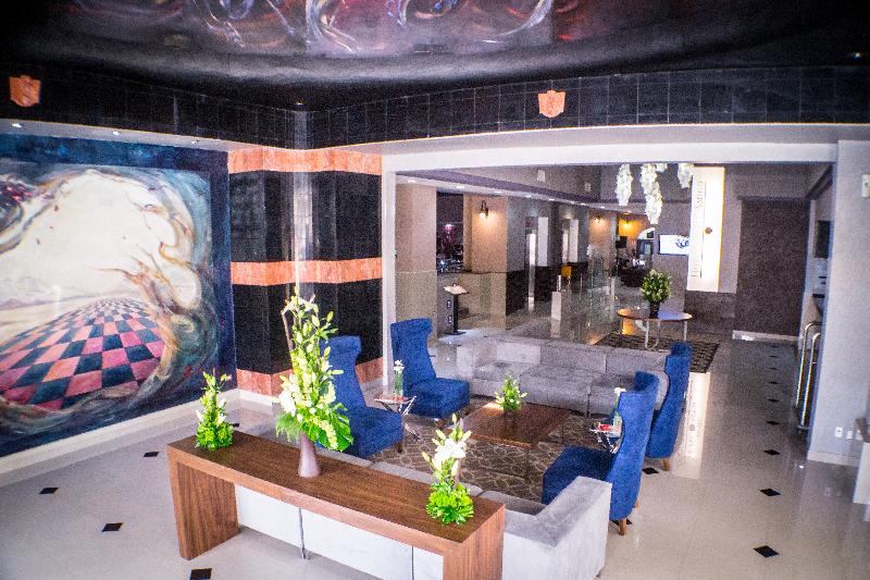 Pueblo Amigo Hotel Plaza Y Casino