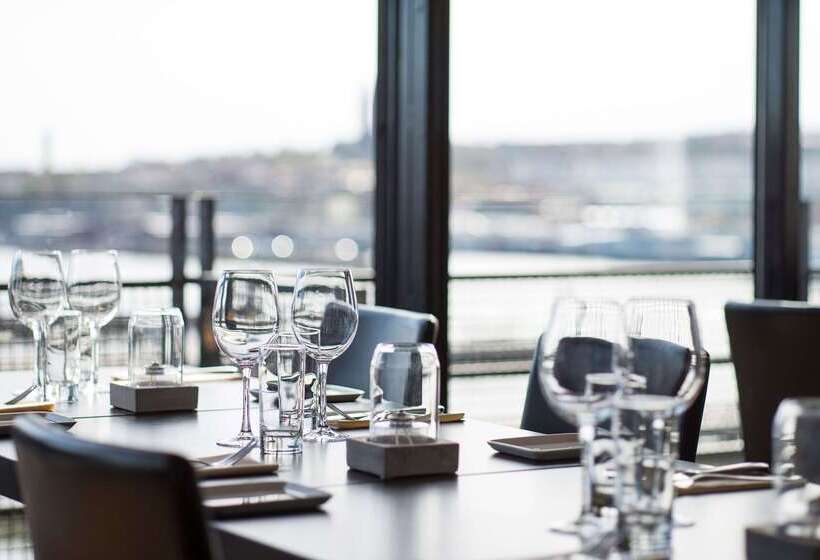 Quality Hotel 11 & Eriksbergshallen