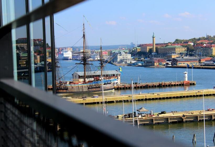 Quality Hotel 11 & Eriksbergshallen