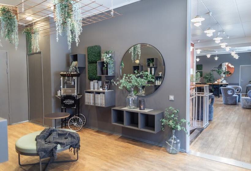 Quality Hotel 11 & Eriksbergshallen