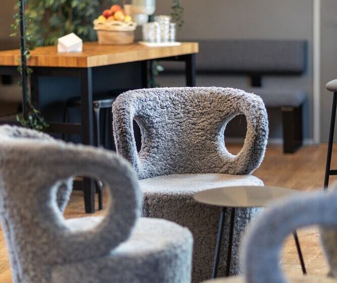 Quality Hotel 11 & Eriksbergshallen