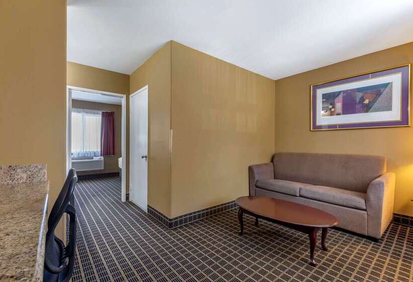 هتل Quality Inn & Suites Westminster Seal Beach