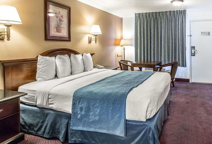 فندق Quality Inn Hemet  San Jacinto