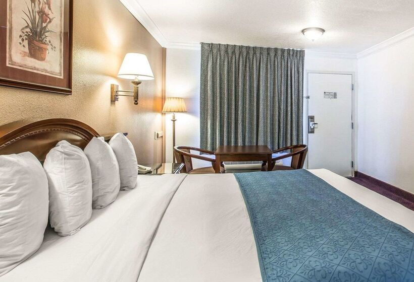 فندق Quality Inn Hemet  San Jacinto