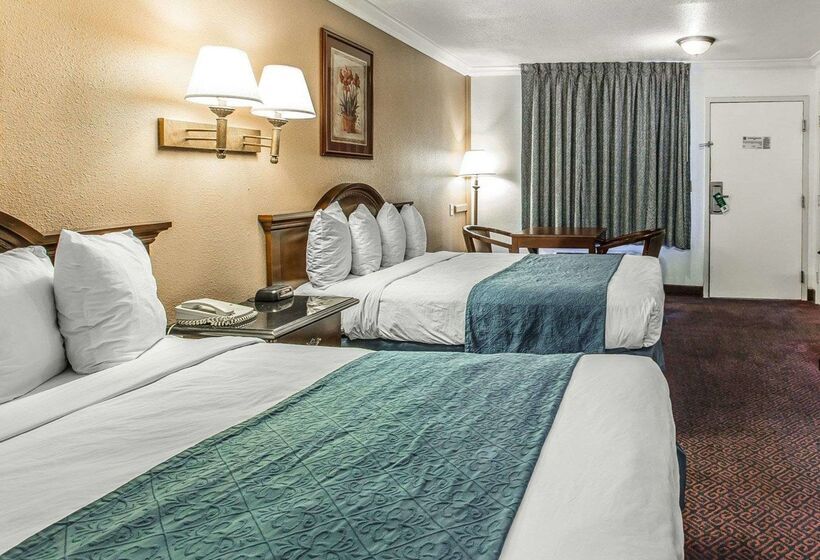 فندق Quality Inn Hemet  San Jacinto