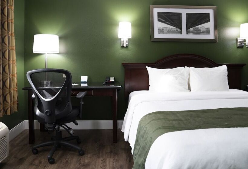 فندق Quality Inn Hemet  San Jacinto