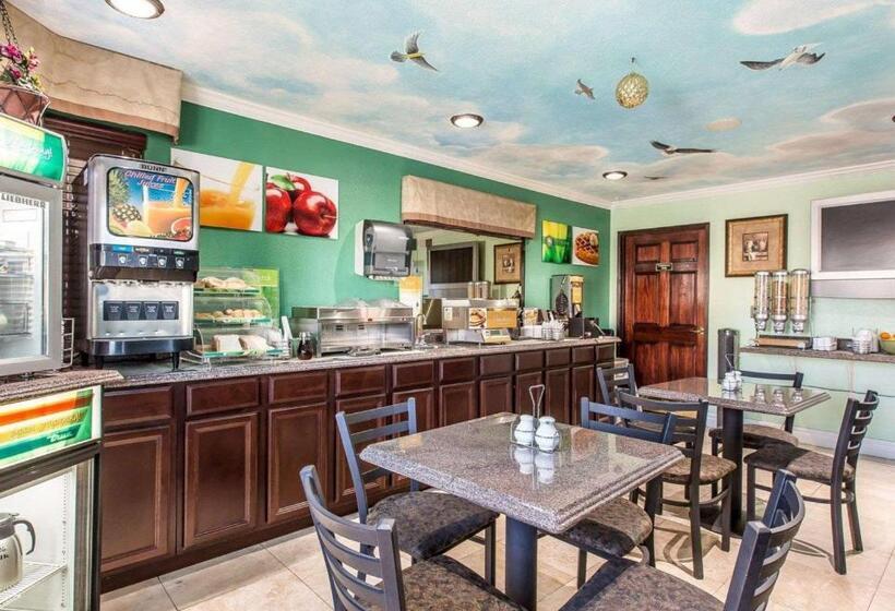 فندق Quality Inn Hemet  San Jacinto