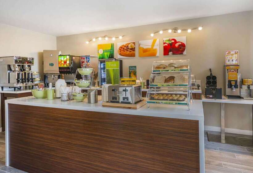 호텔 Quality Inn & Suites Kissimmee By The Lake