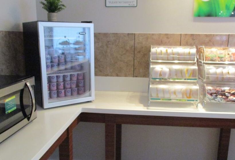 호텔 Quality Inn & Suites Kissimmee By The Lake