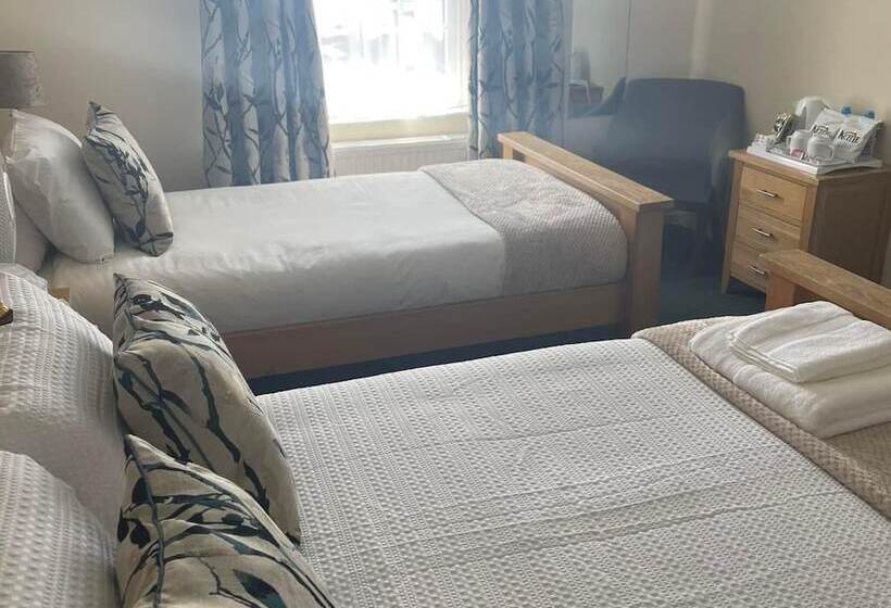 בית מלון כפרי Queens Head Inn