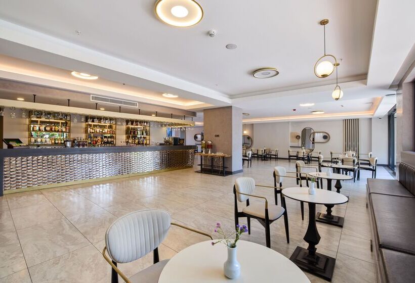 호텔 Movenpick Resort Antalya Tekirova