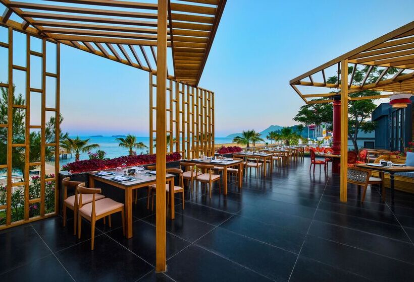 호텔 Movenpick Resort Antalya Tekirova