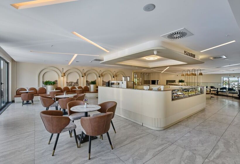 호텔 Movenpick Resort Antalya Tekirova