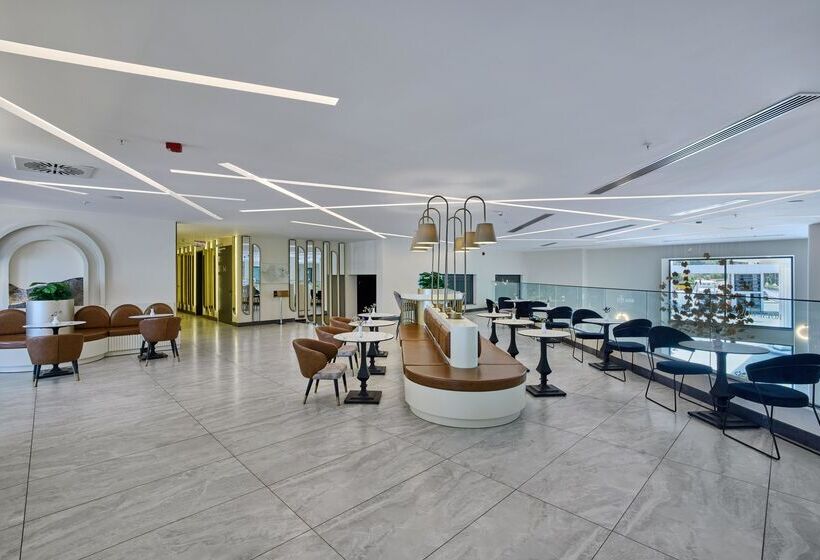 호텔 Movenpick Resort Antalya Tekirova