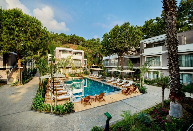 ホテル Movenpick Resort Antalya Tekirova