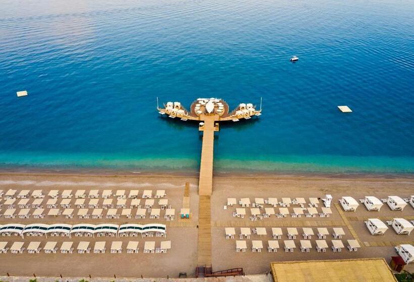ホテル Movenpick Resort Antalya Tekirova