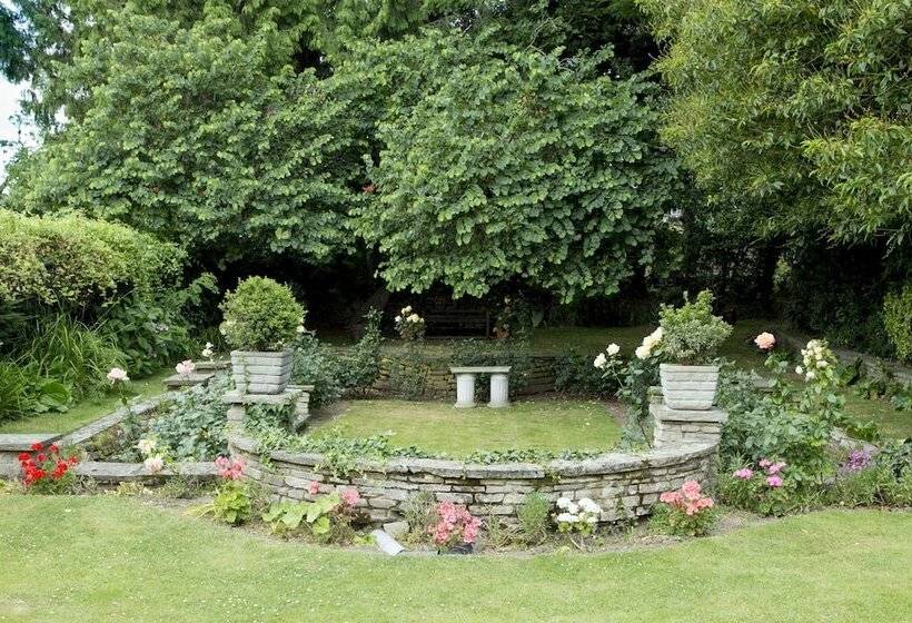 فندق ريفى Hempstead House Hotel & Restaurant