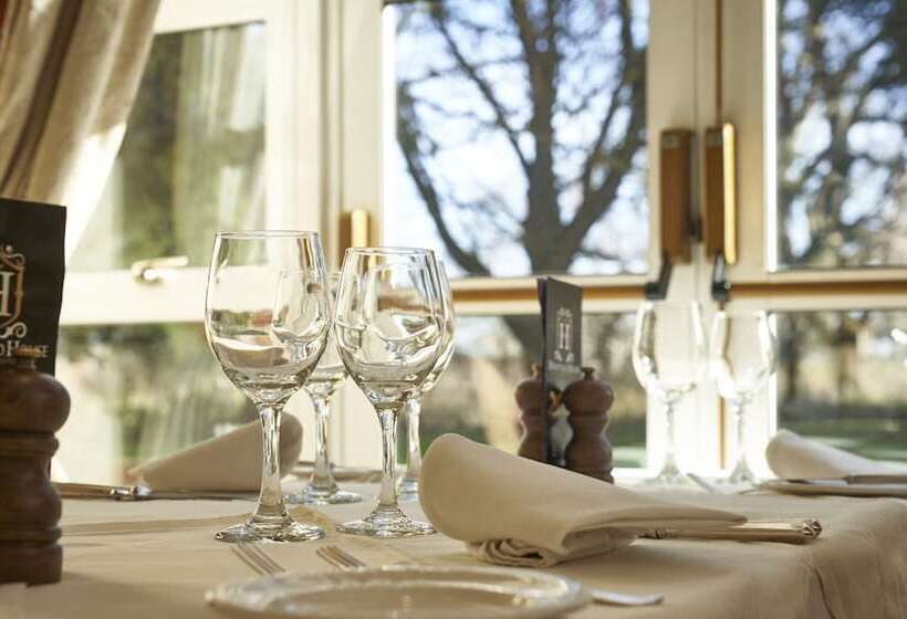 فندق ريفى Hempstead House Hotel & Restaurant