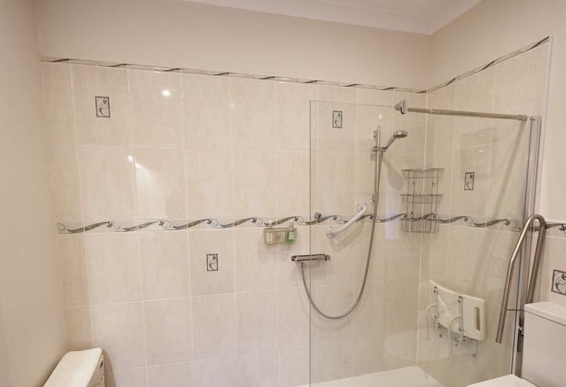 فندق ريفى Hempstead House Hotel & Restaurant