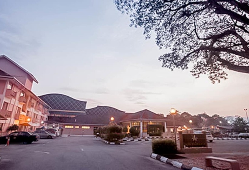 Отель Seri Malaysia Ipoh