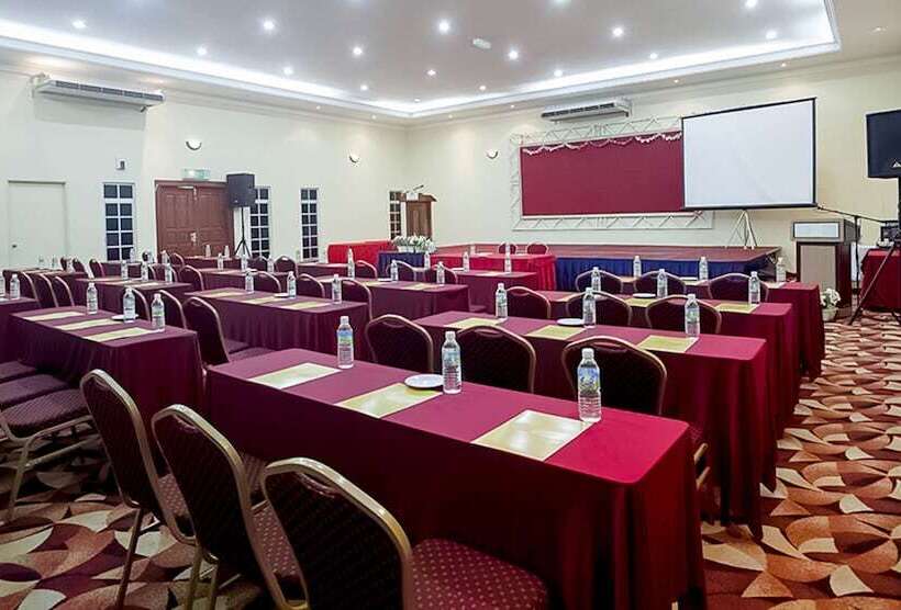 Отель Seri Malaysia Ipoh