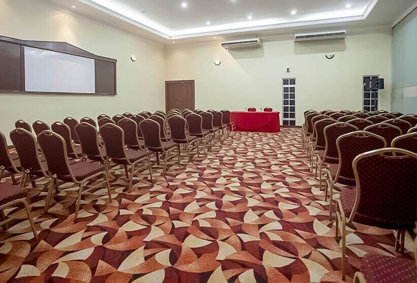 Отель Seri Malaysia Ipoh