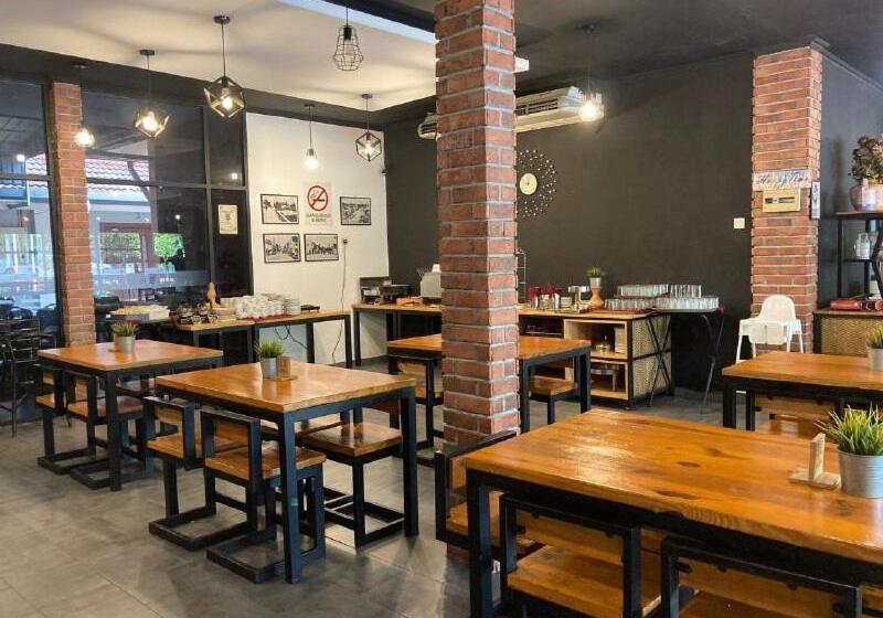 Отель Seri Malaysia Ipoh