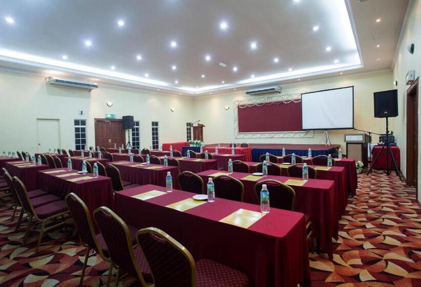Отель Seri Malaysia Ipoh