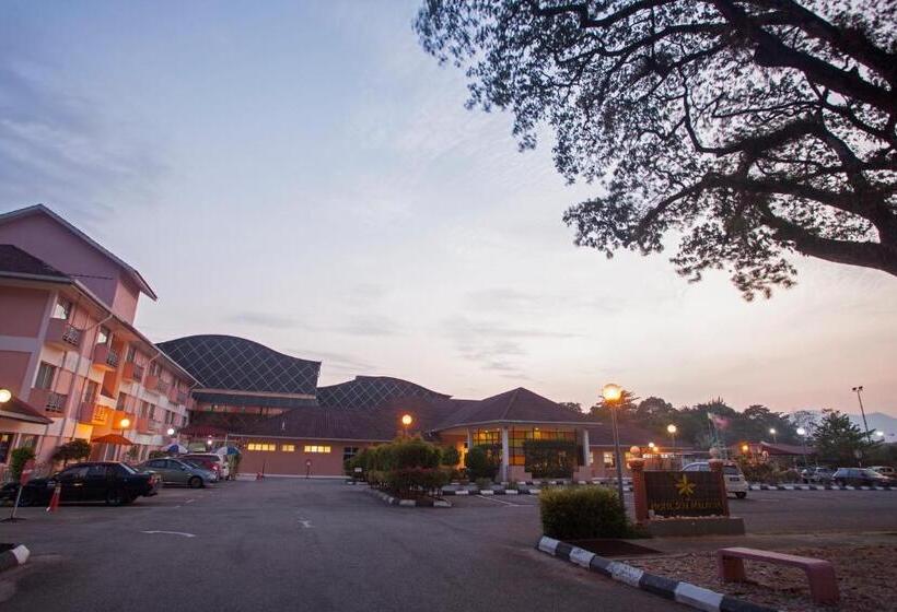 Отель Seri Malaysia Ipoh