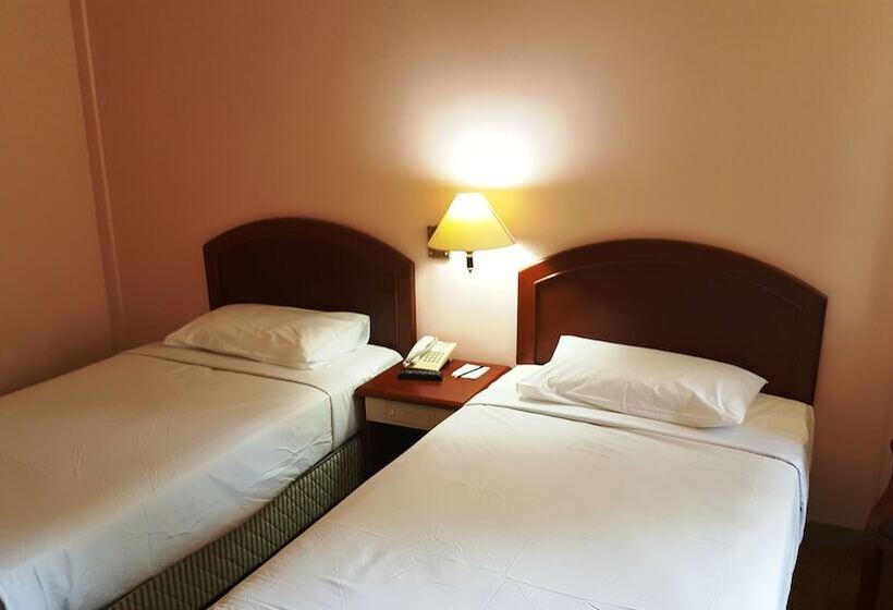 فندق Seri Malaysia Marang