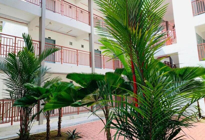 בית מלון כפרי Seri Malaysia Seremban