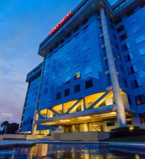 ホテル Sheraton Mexico City Santa Fe