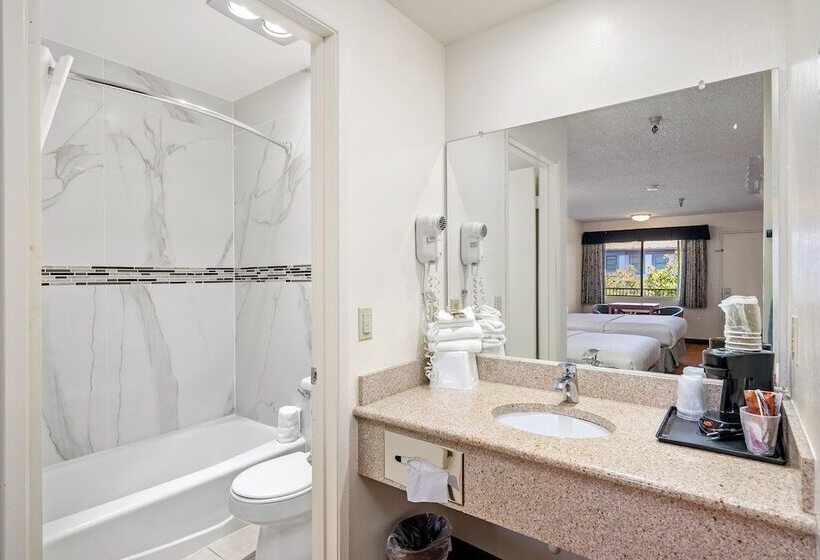 فندق Downtown Slo Inn   San Luis Obispo