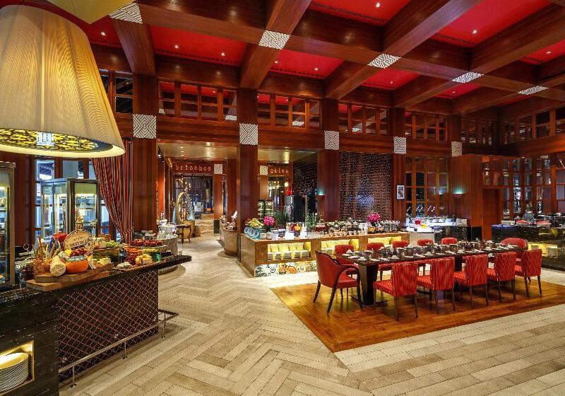 هتل Sofitel Singapore Sentosa Resort & Spa