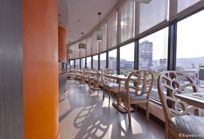 هتل Summit Circle Cebu