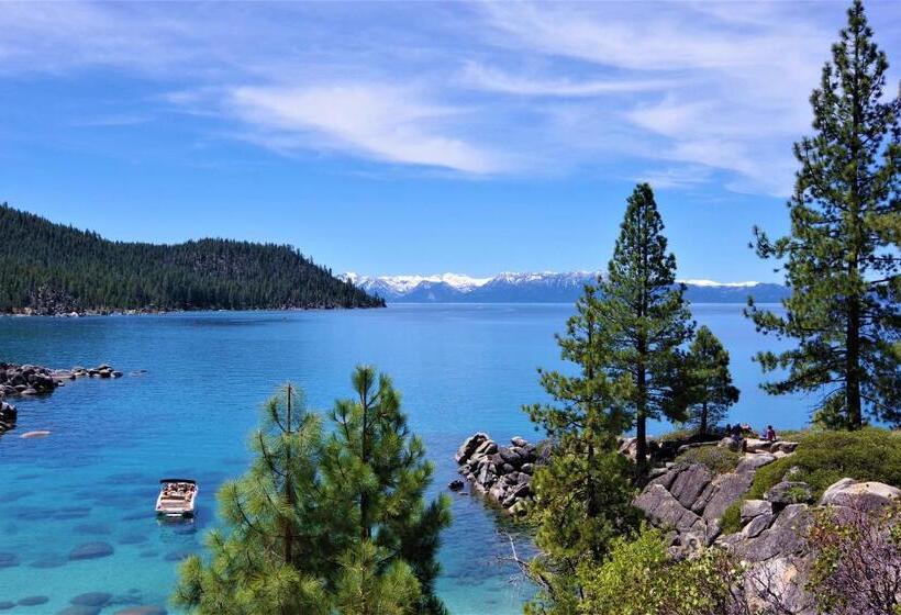 Отель Tahoe Summit Village