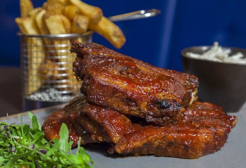 בית מלון כפרי Temple Bar