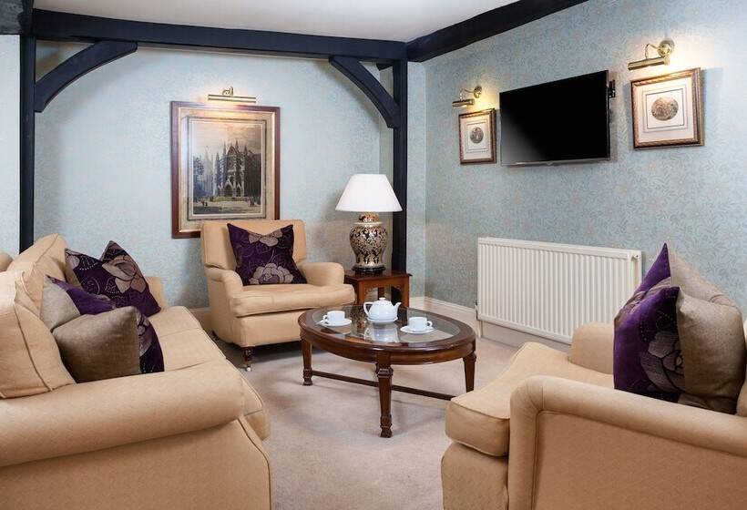 酒店 The Angel Posting House & Livery