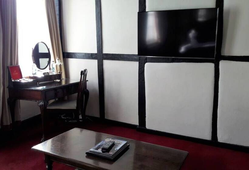 酒店 The Angel Posting House & Livery