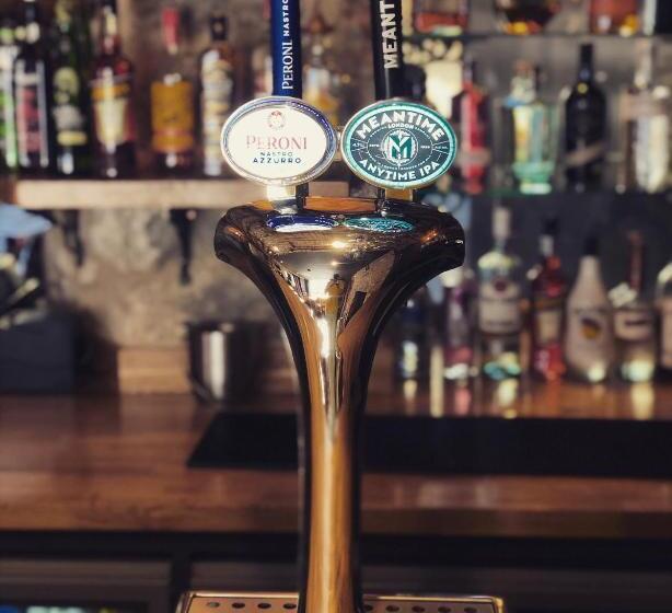 Отель The First Hurdle Guest House