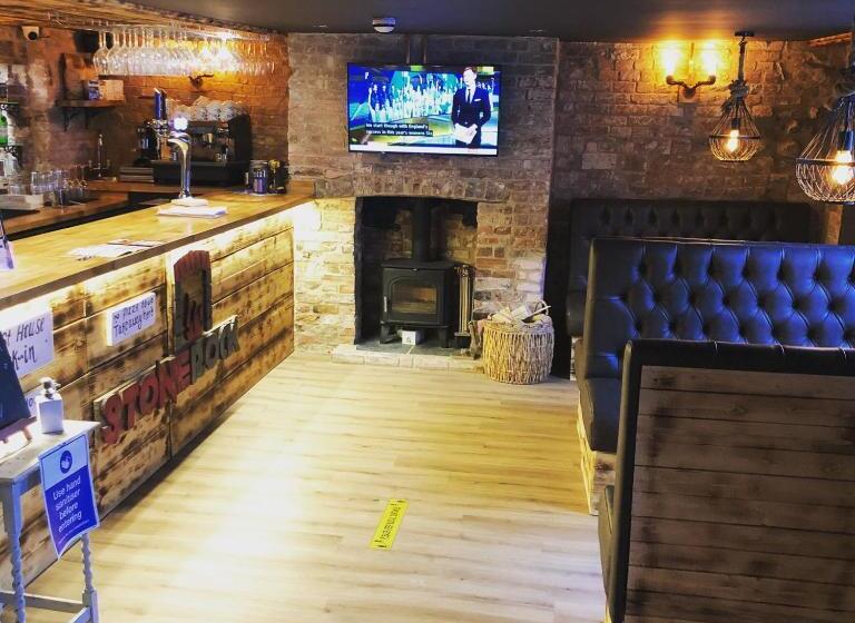 בית מלון כפרי The First Hurdle Guest House