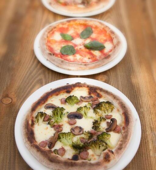 בית מלון כפרי The First Hurdle Guest House