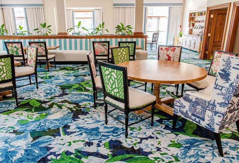 فندق The Founders Inn And Spa Tapestry Collection By Hilton