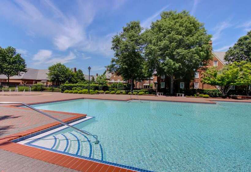 فندق The Founders Inn And Spa Tapestry Collection By Hilton