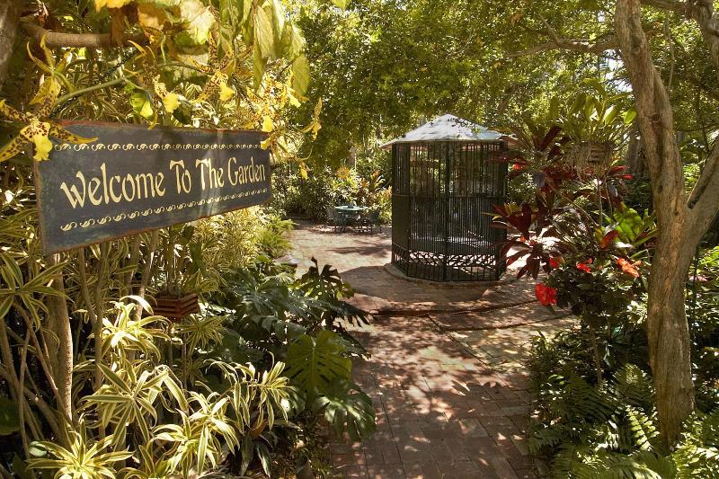 בית מלון כפרי The Gardens