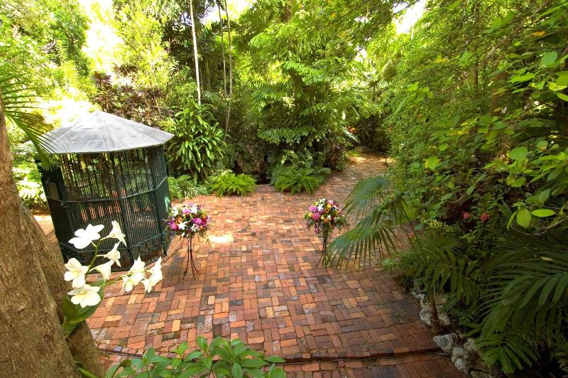 בית מלון כפרי The Gardens