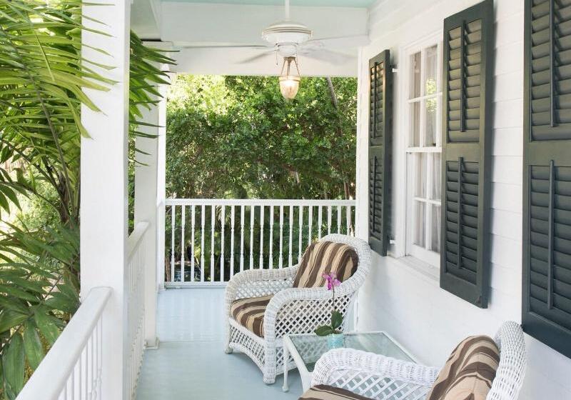 בית מלון כפרי The Gardens